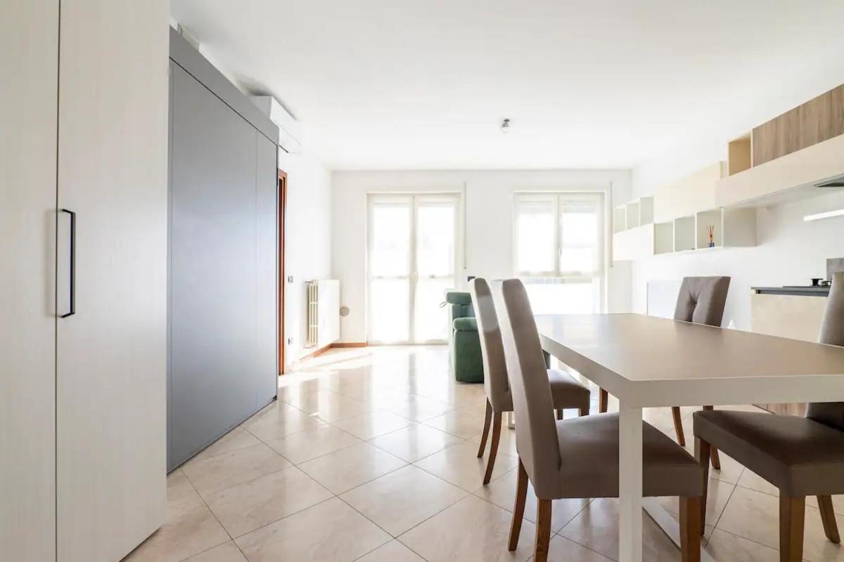 Appartement Elegante Bilocale, Zona Centro Lodi Extérieur photo